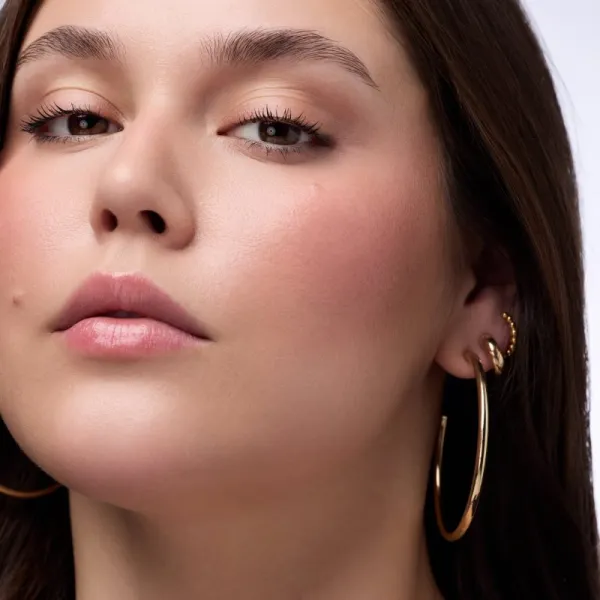 Catrice Blushin' Charm Multi Stick lícenka s rozjasňovačom v tyčinke odtieň 050 Radiant Honey 5.5 g