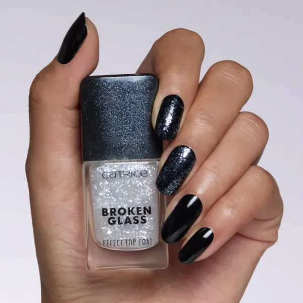 Catrice Broken Glass Effect Top Coat vrchný lak na nechty s trblietkami odtieň 050 Sparkling Reflection 10.5 ml