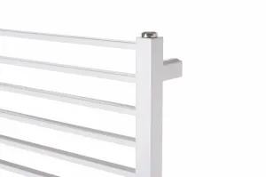 Instalprojekt - Kúpeľňový radiátor PIKO - Farba radiátora - Biela, Rozmer radiátora - 630 × 1529 mm, výkon 761 W, Typ pripojenia - Stredové 50 mm RADPIK601535SP