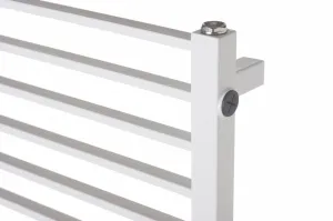 Instalprojekt - Kúpeľňový radiátor PIKO - Farba radiátora - Biela, Rozmer radiátora - 630 × 1529 mm, výkon 761 W, Typ pripojenia - Stredové 50 mm RADPIK601535SP