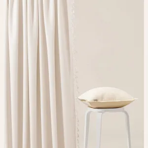 SvetlokrémovýzávesLaranariasiacupáskusostrapcami140x250cm