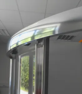 OLSEN SPA - Sprchovací kút SMART - MURO - Farba rámu zásteny - Hliník chróm, Rozmer A - 80, Rozmer B - 80, Smer zatváranie - Univerzálny Ľavé / Pravé, Výplň - Grape bezpečnostné sklo - 4/6 mm OLBMUR80CGBV