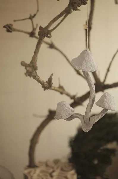 Vianočná dekorácia ferm LIVING Mushroom Ornament