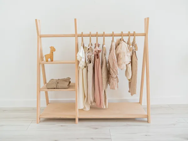 Woodisio Vešiak TEEPEE Farba: Prírodné drevo, Variant: Mini