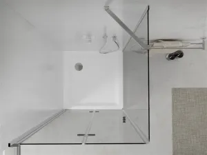 MEXEN/S - Sprchovací kút zalamovací Lima 90x90, sklo číre, chróm + vanička 856-090-090-00-00-4010
