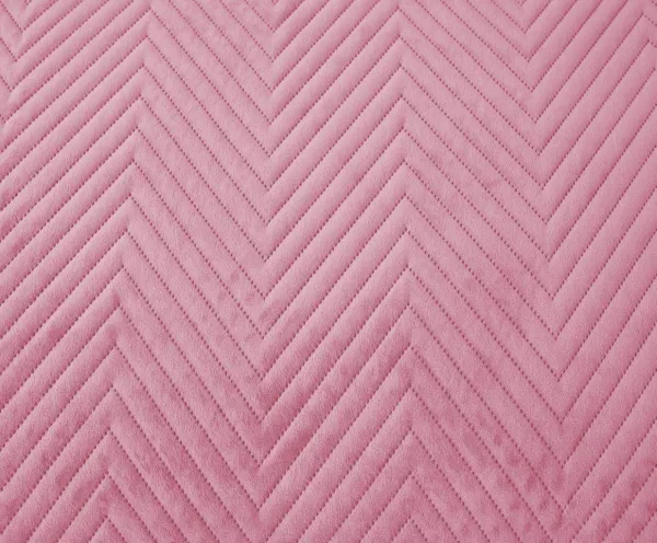 Svetloružový zamatový prehoz na posteľ ARROW VELVET Rozmer: 200 x 220 cm