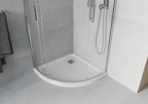 MEXEN/S - Rio štvrťkruhový sprchovací kút 90 x 90, transparent, chróm + vanička so sifónom Flat, biela 863-090-090-01-00-4110