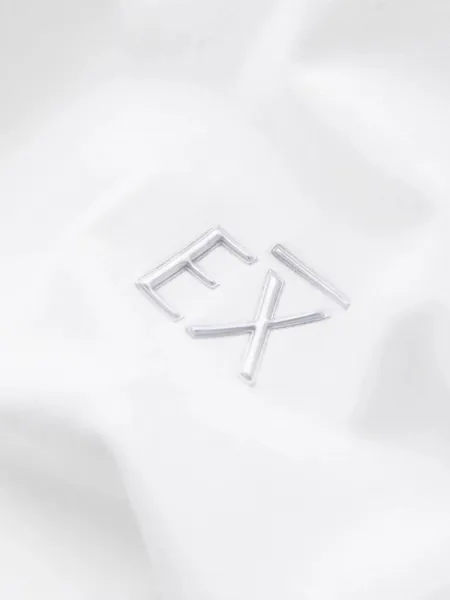 Pánske tričko s krátkym tričkom s logom- biele