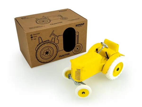 Traktor žltý bez pohonu