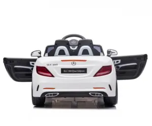 Elektrické autíčko Milly Mally Mercedes-Benz SLC White