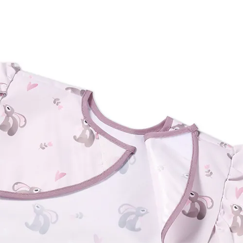 BABYONO Podbradník Bunny 34 x 33cm, 6m+