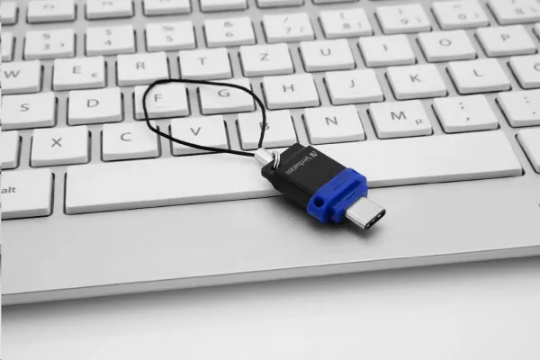 VERBATIM Flash disk 32 GB Store 'n' Go Dual Drive USB 3.0/USB Type-C, modrá