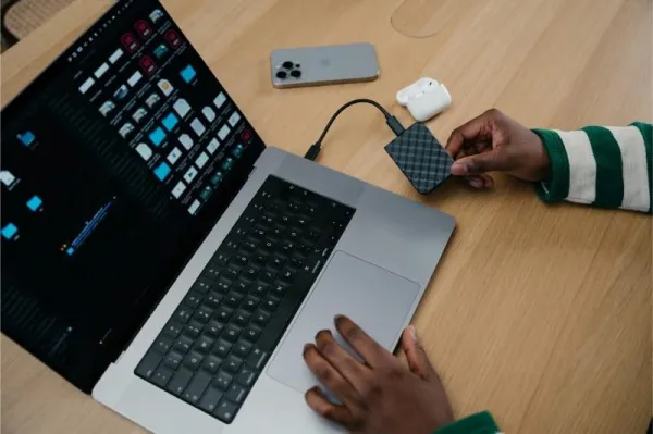 VERBATIM Externí HDD 512GB Store 'n' Go Mini Diamond, USB-C, černá