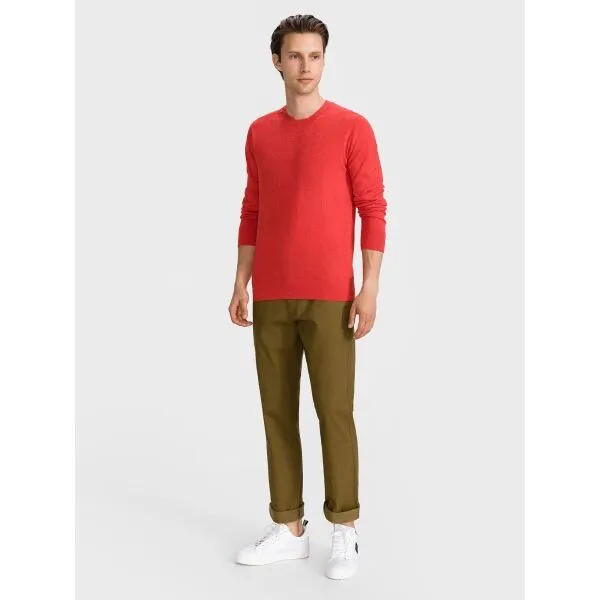 GAP Pants essential khakis in straight fit with Flex - Men