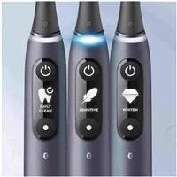 Oral B iO7 7N elektrická zubná kefka Black 1 ks
