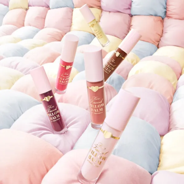 Too Faced Hangover Pillow Balm hydratačný balzam na pery pre objem pier odtieň Ice Crystal 6 ml