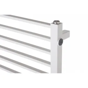 Instalprojekt - Kúpeľňový radiátor PIKO čierna farba - Farba - Čierna , Odporúčaná vykurovacia tyč - 600 W, Rozmer A - 55 cm, Rozmer C - 135 cm, Typ pripojenia - Klasické (na rozstup) RADPIK501331