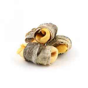 FISH4DOGS Maškrty pre psov LOVE rybie závitky s jablkom 90 g