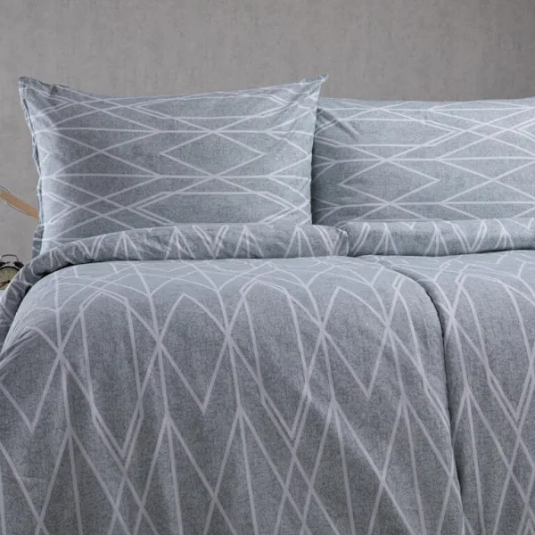 Krepové posteľné obliečky GRAY STRIPES
