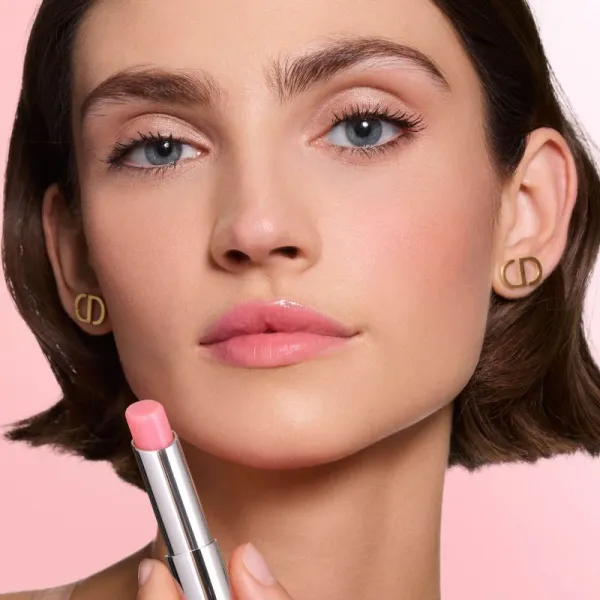 DIOR ADDICT LIP GLOW Hydratačný balzam na pery
