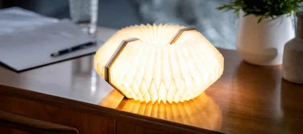 Rozkladacie svetlo "Harmonika", orechové drevo - Gingko