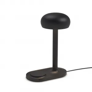 Lampa Emendo s Qi bezdrôtovým nabíjaním, čierna - Eva Solo