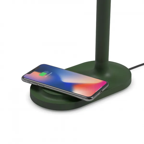 Lampa Emendo s Qi bezdrôtovým nabíjaním, smaragdovo zelená - Eva Solo