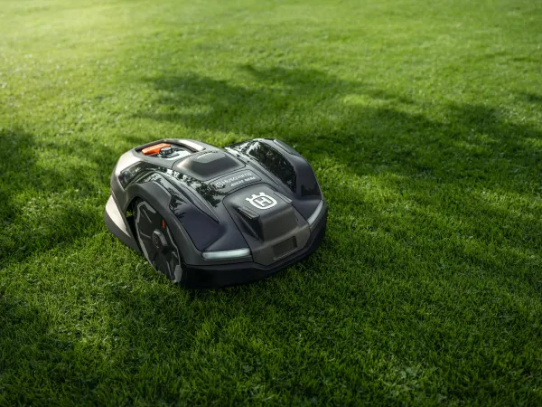 Robotická kosačka Husqvarna Automower® 405XE NERA