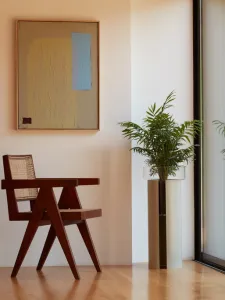 Terrazza kvetináč, v. 75 cm, Ø32 cm číra/betónovo sivá - LSA international