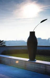 Kvetináč MISSES FLOWER POWER, viac variantov - Kartell Farba: lesklá černá