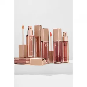 SOSU Cosmetics Satin Lip Glaze hydratačný lesk na pery odtieň Almond Butter 6 ml
