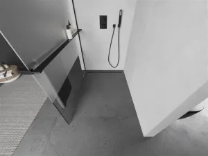 MEXEN/S - Kioto+ L Sprchová zástena WALK-IN s poličkou a držiakom uterákov 70 x 200, transparent/dekor, čierna 800-070-123-70-35