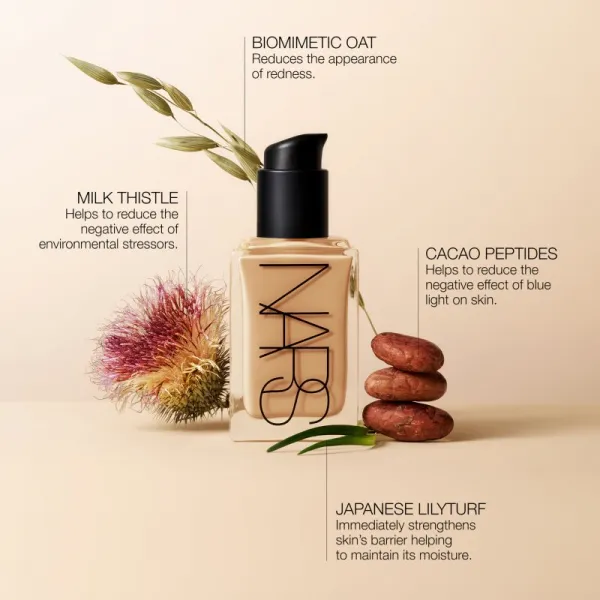 NARS Light Reflecting™ Foundation rozjasňujúci make-up pre prirodzený vzhľad odtieň VALENCIA 30 ml