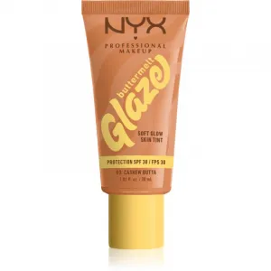 NYX Professional Makeup Buttermelt Glaze rozjasňujúci tónovací fluid SPF 30 odtieň 03 Cashew Butta 30 ml