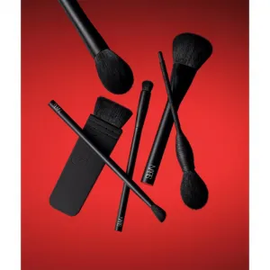 NARS Brush Radiant Creamy Concealer štetec na korektor #10 1 ks