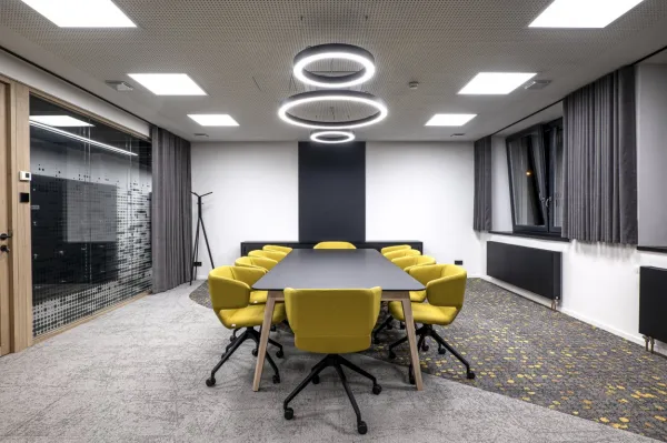 LD SEATING Konferenčné kreslo FLEXI LIGHT, CHL,BR,F95-BL, podnož čierna