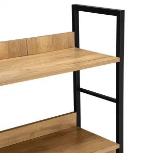 Priemyselná podkrovná knižnica Varberg Craft
