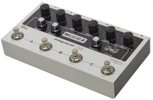 MOOER Preamp LIVE Gitarový zosilňovač