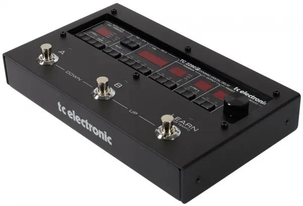 TC Electronic 2290 P Dynamic Digital Delay Gitarový efekt