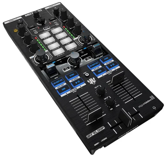 Reloop Mixtour Pro DJ mixpult