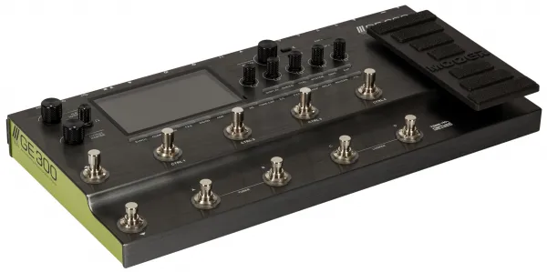 MOOER GE 300 Gitarový multiefekt