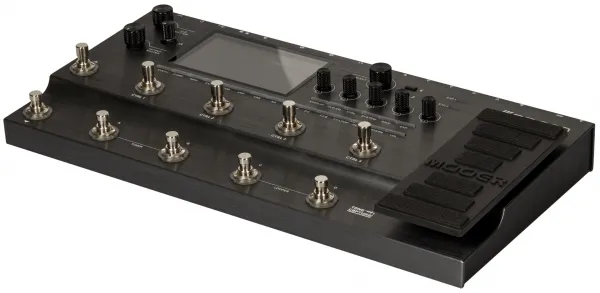 MOOER GE 300 Gitarový multiefekt
