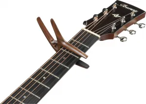 Ibanez ICGC10W Universal Kapo Wood Kapodaster pre klasickú gitaru