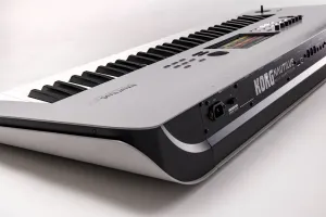 Korg Nautilus-61 AT Gray
