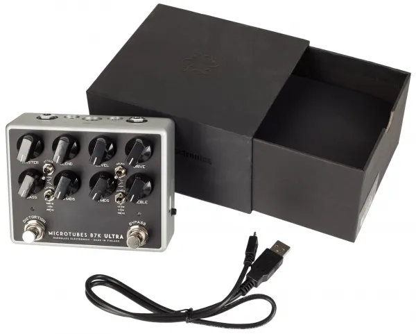 Darkglass Microtubes B7K Ultra v.2 + AUX Basgitarový efekt
