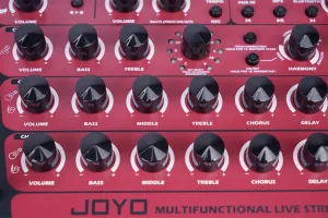 Joyo BSK-150 Black Kombo pre elektroakustické nástroje