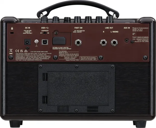 Boss AC-22LX Kombo pre elektroakustické nástroje