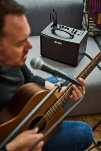 Boss AC-22LX Kombo pre elektroakustické nástroje