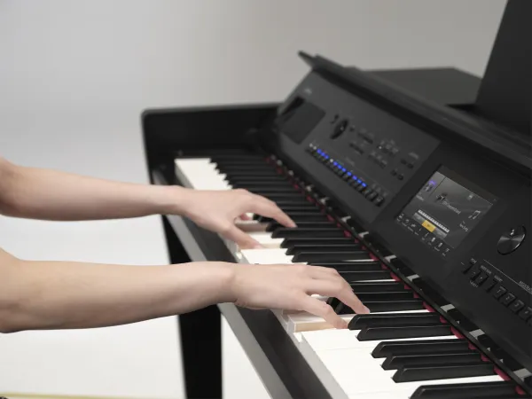 Yamaha CVP-905PE