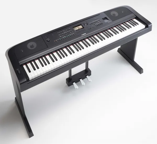 Yamaha DGX 670 B Digitálne stage piano Black